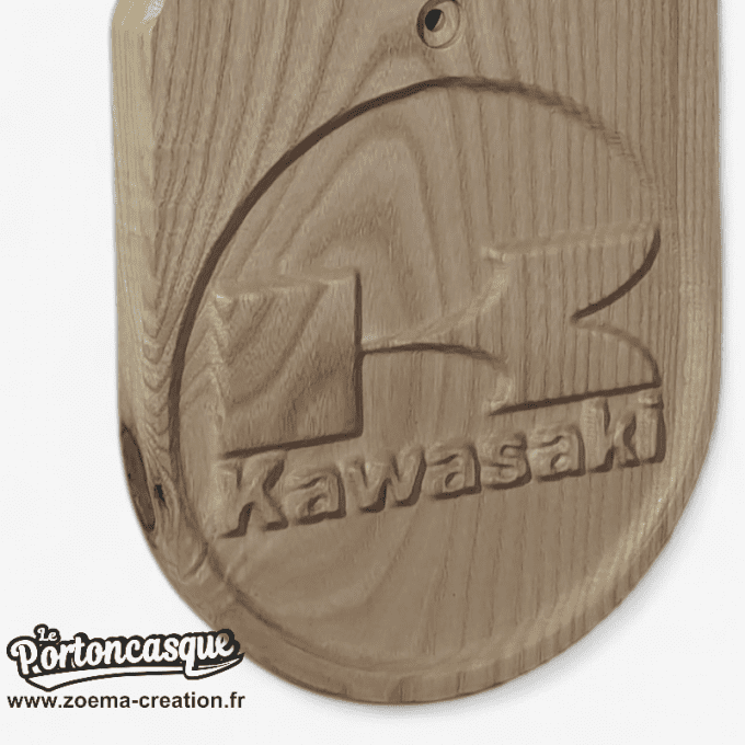 Support casque moto en bois – Modèle KAWASAKI